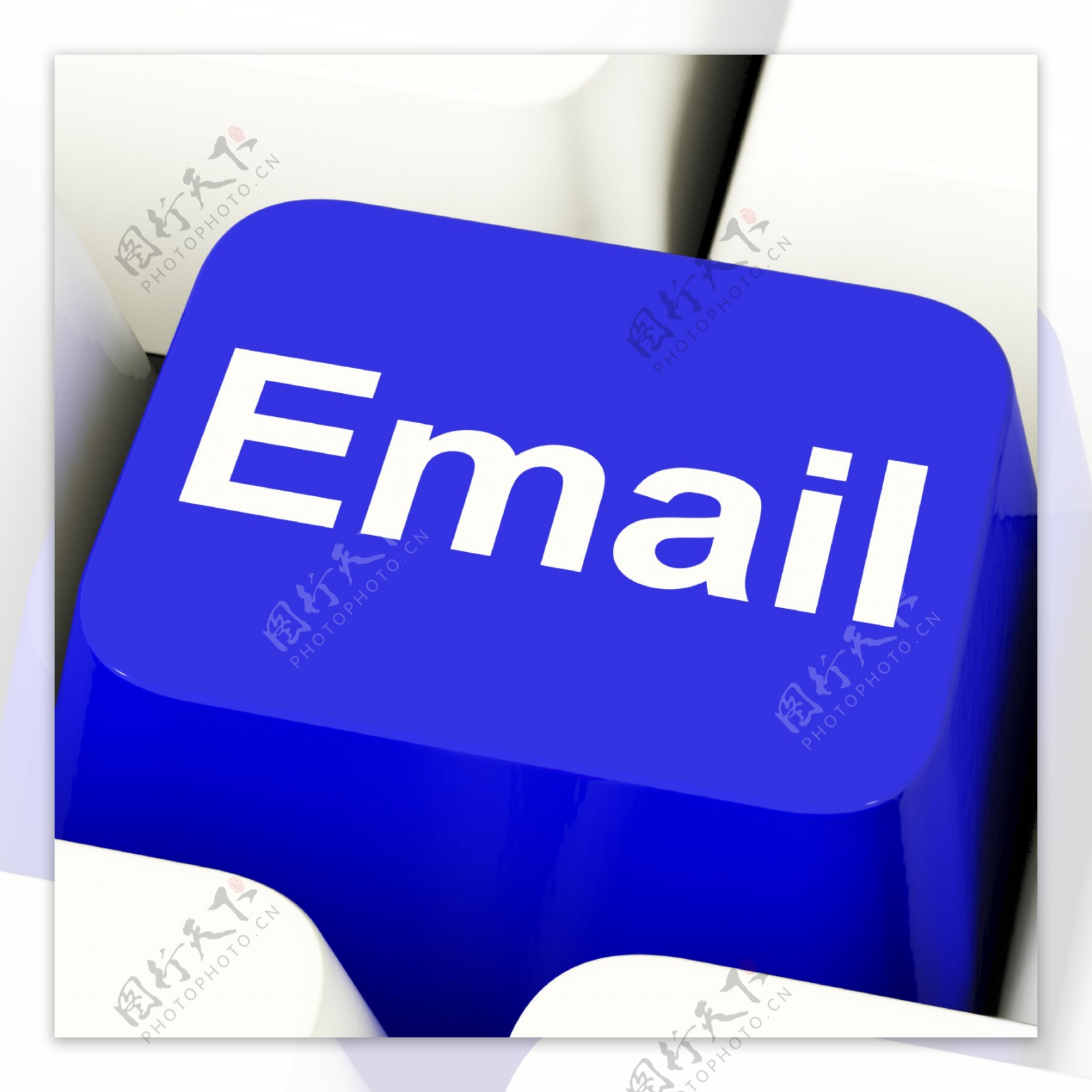发送电子邮件或接触蓝色电子邮件电脑钥匙