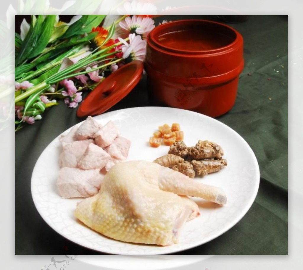 中西餐美食养生瑶柱田七炖鸡汤图片