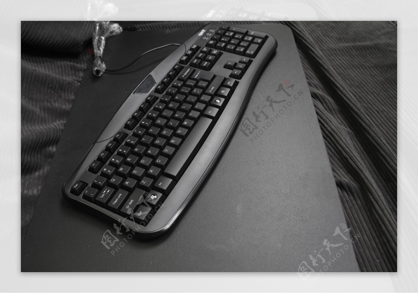 质感黑色键盘图片