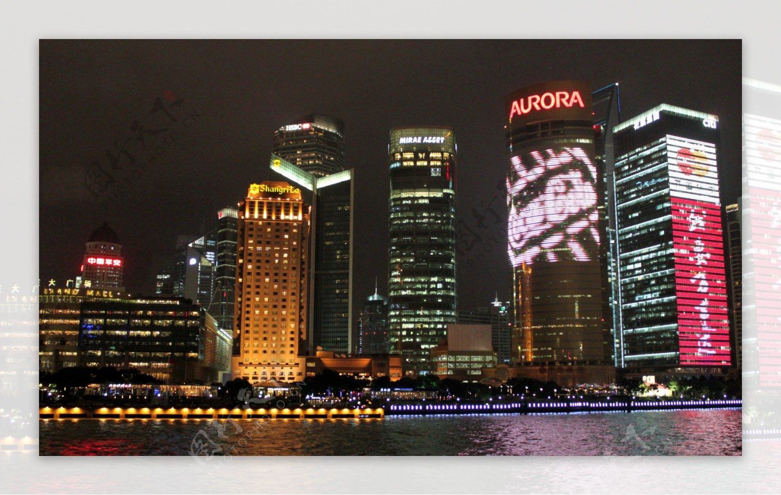 上海滩夜景图片