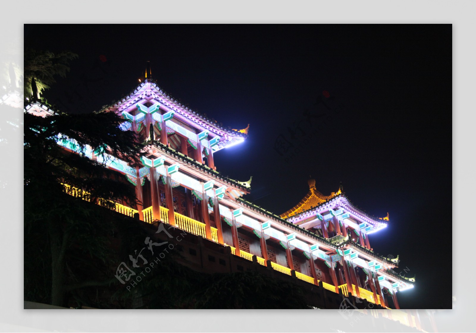 南京玄武湖LED照明亮化工程