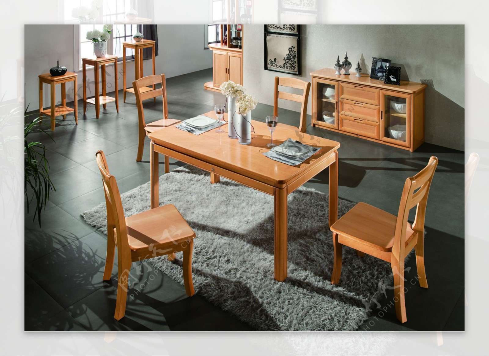实木餐台餐椅免费图片