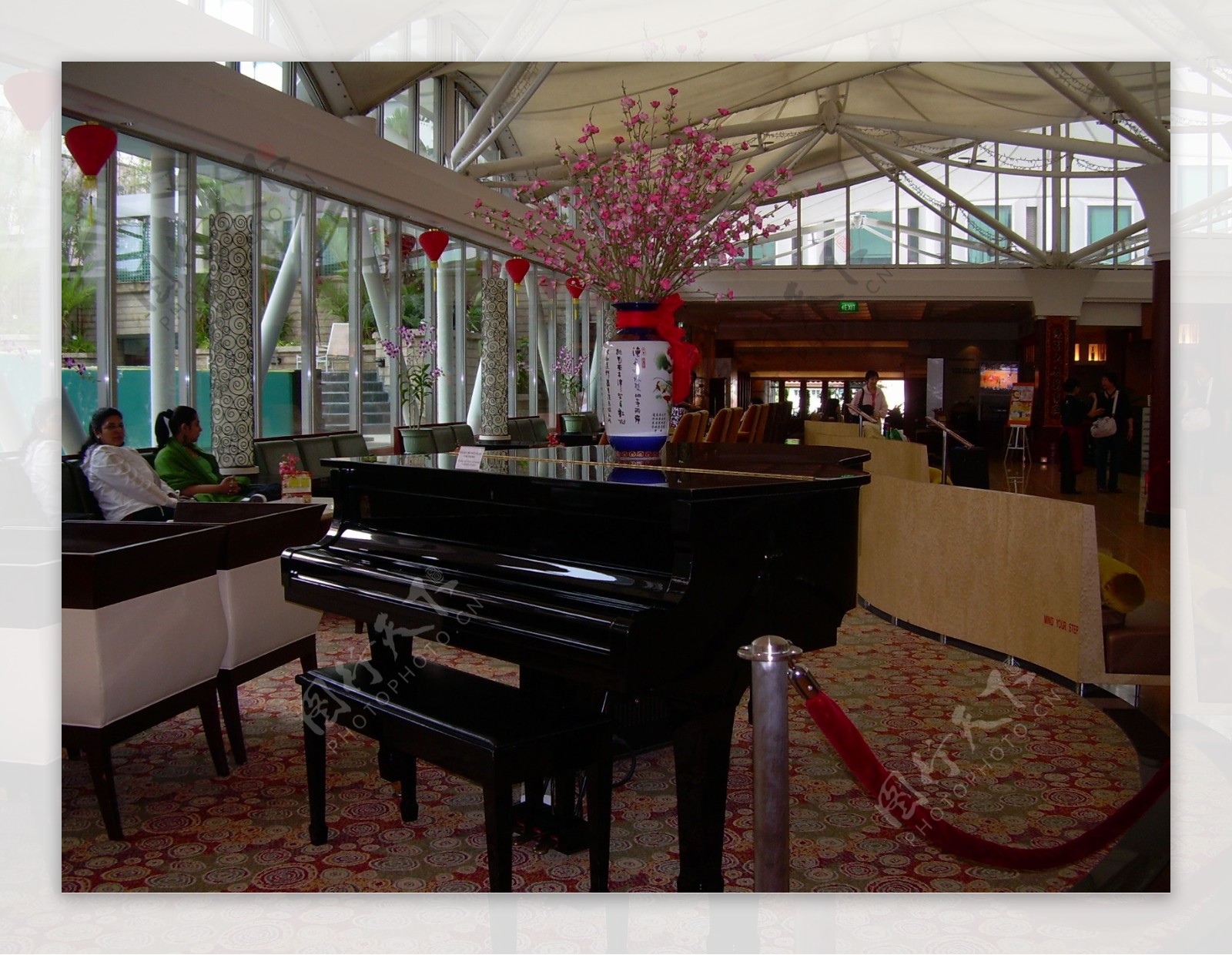 新加坡酒店大钢琴图片