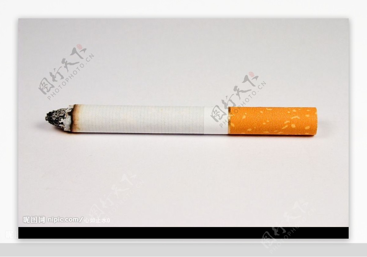 香烟迷绕香烟图片