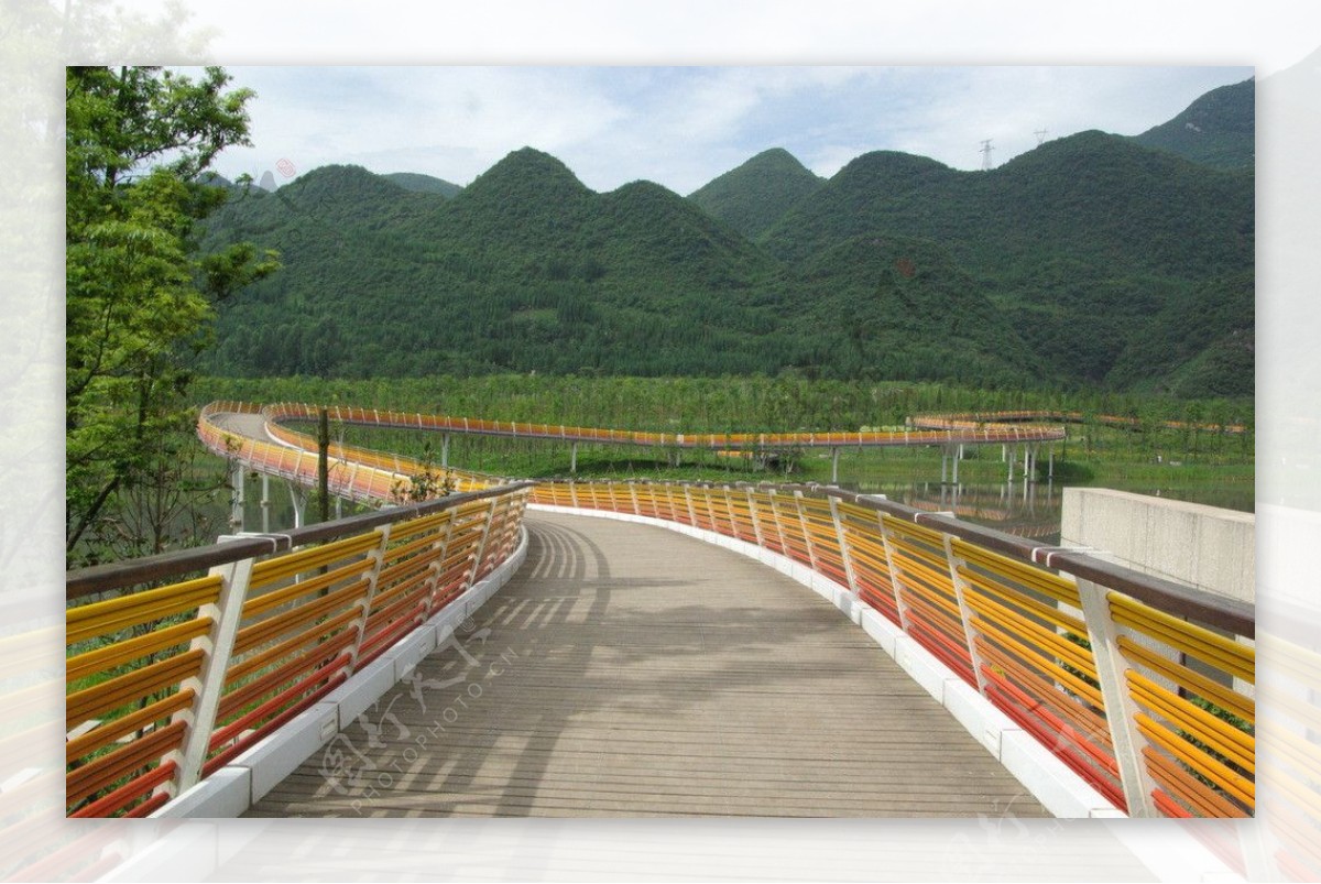 六盘水彩虹桥图片
