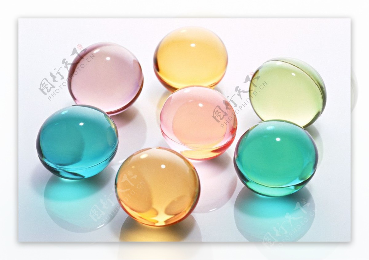 彩色玻璃球图片