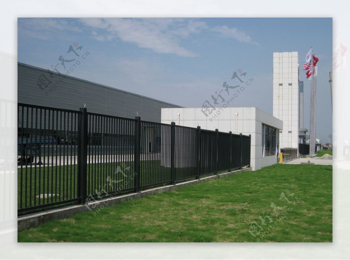 厂区围墙护栏图片