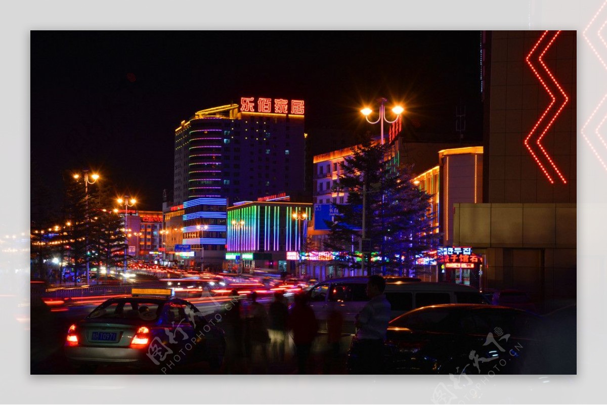 延吉市夜景河南街图片
