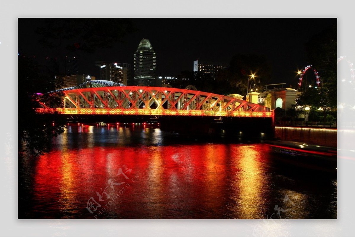 新加坡河上安德森桥图片