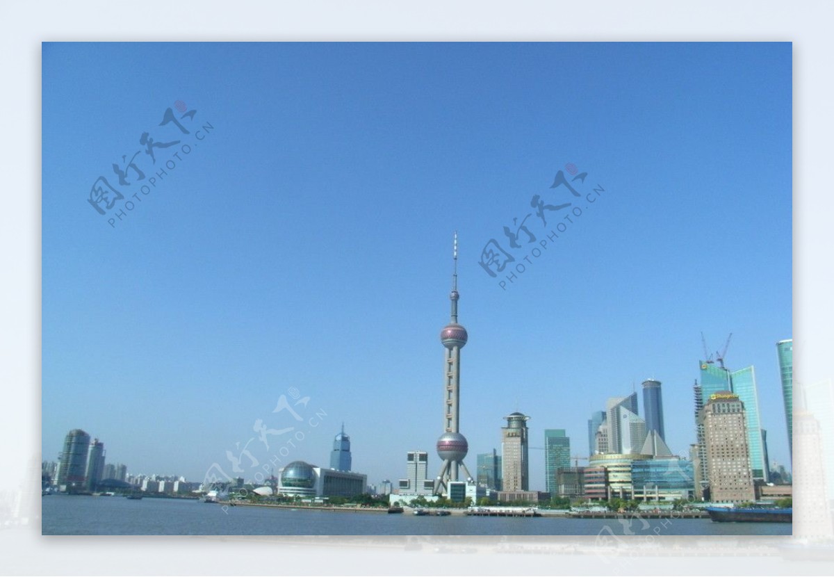 上海外滩东方明珠塔黄浦江江建筑中国中华华北图片