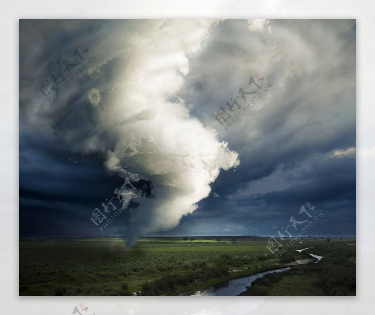 高清壮观的龙卷风图片 - 25H.NET壁纸库
