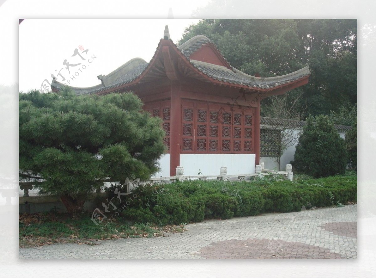 武汉梅园古典建筑图片