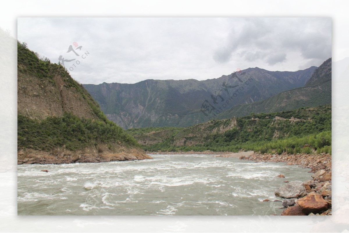 西藏山川图片