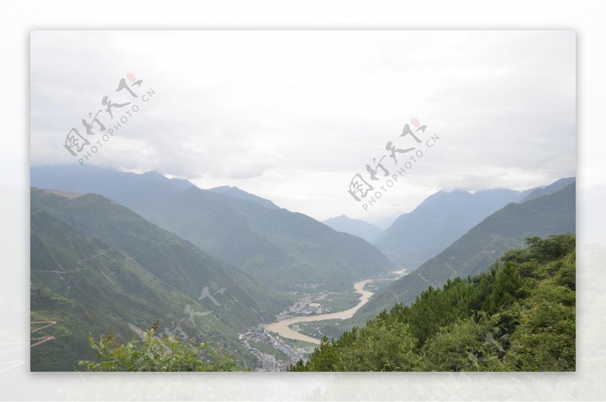 川藏风景图片