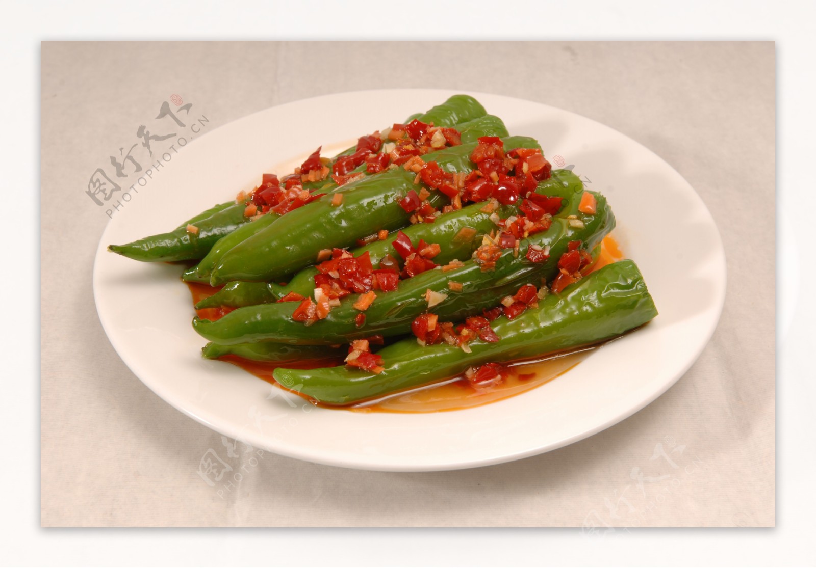 虎皮青椒最好吃的做法，用料简单，秘诀全在“炒”上！_Step