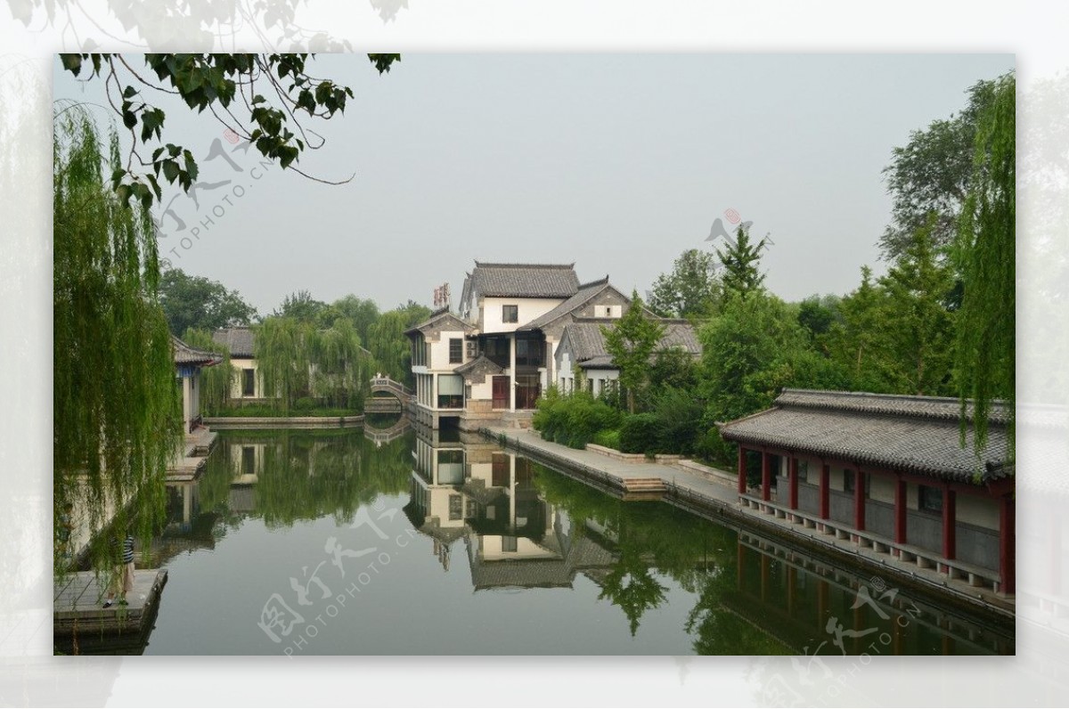 大明湖建筑图片
