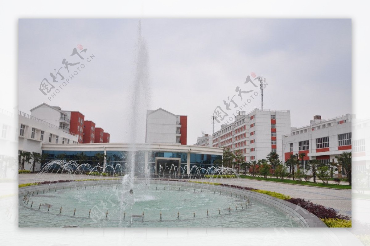 工业园喷泉广场图片