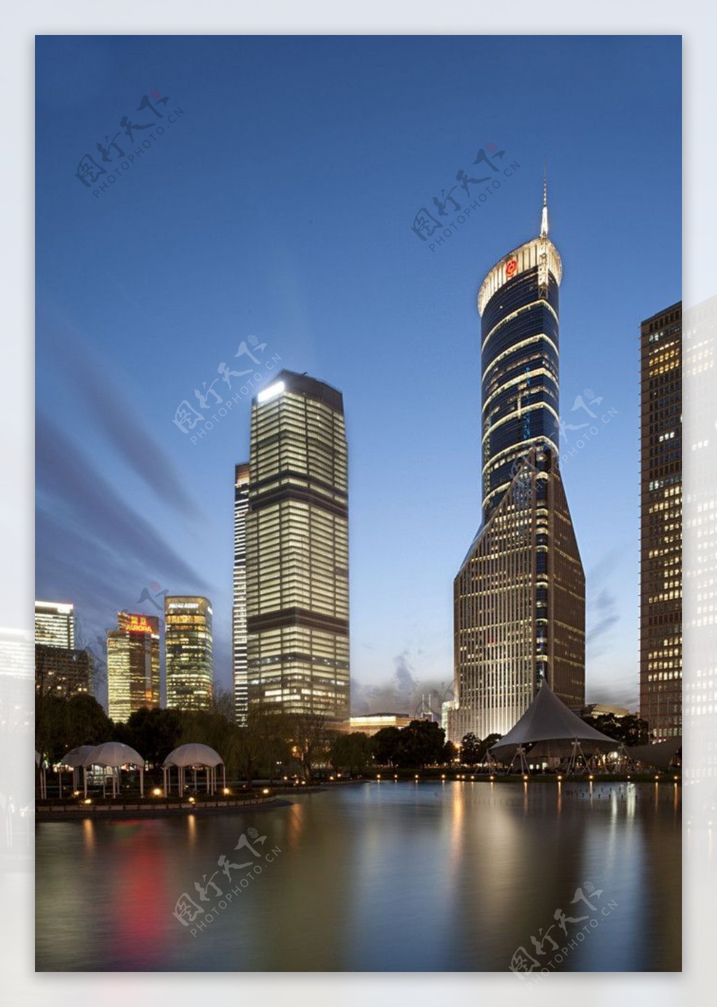 陆家嘴中国银行大厦图片