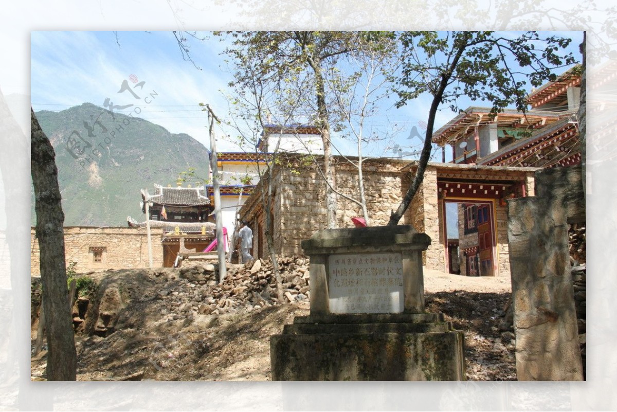 丹巴藏族寺庙图片