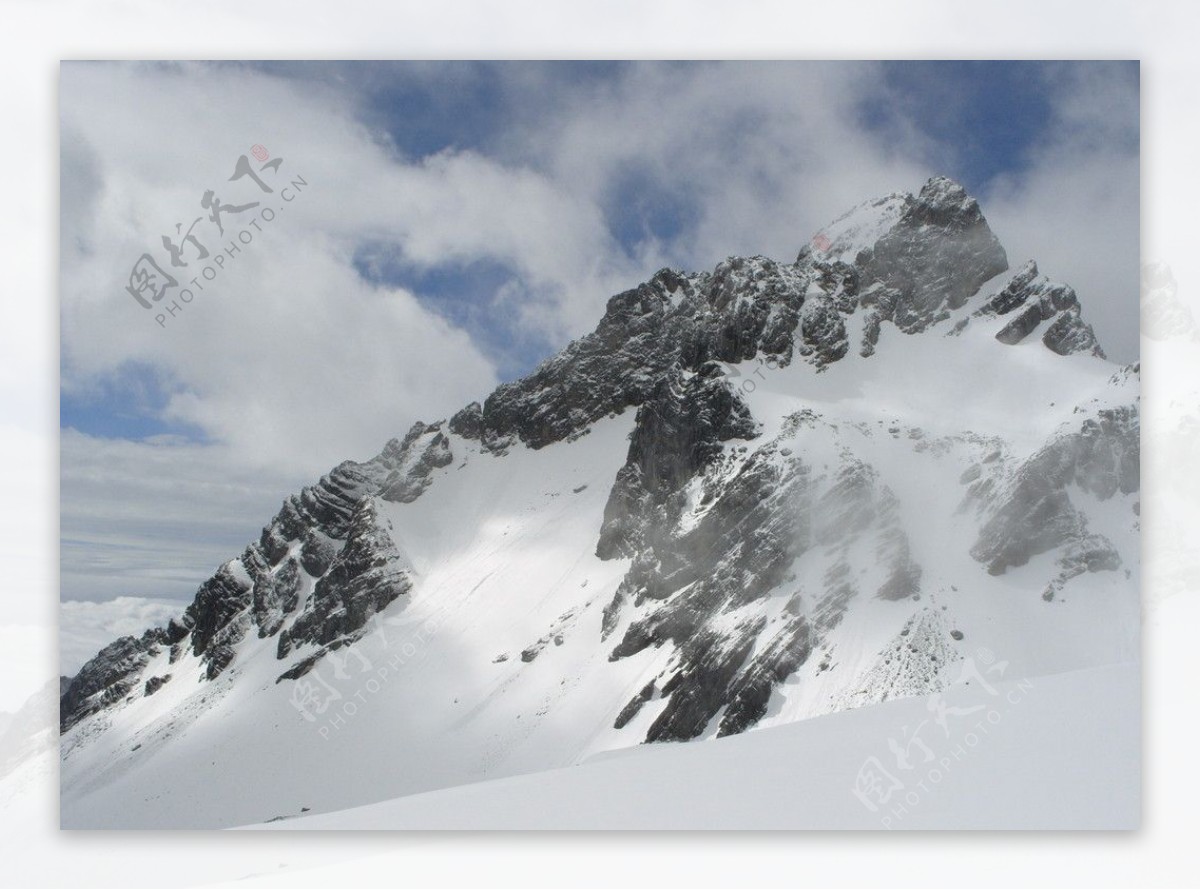 丽江风光玉龙雪山图片