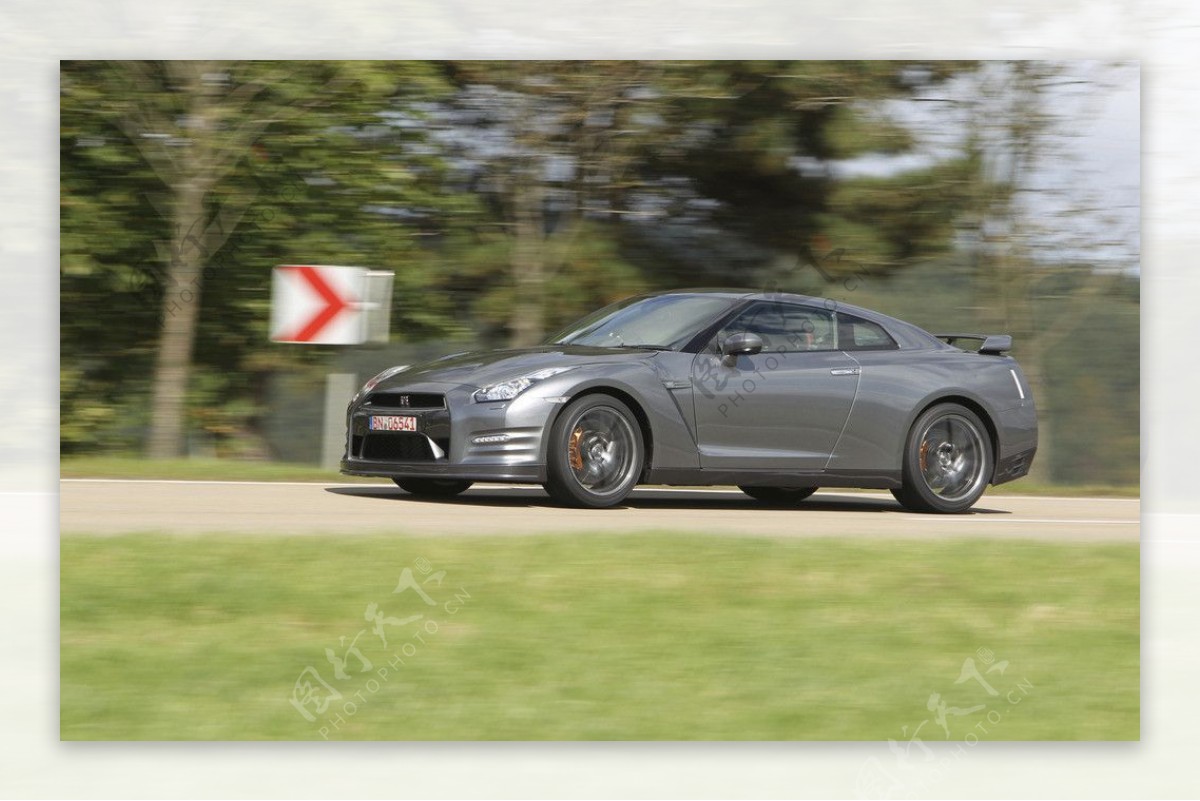 日产GTR图片素材-编号12638081-图行天下