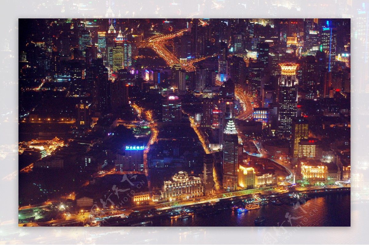 上海浦西的夜景图片