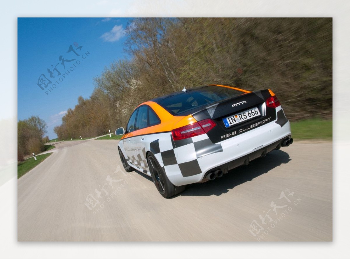 奥迪RS6图片