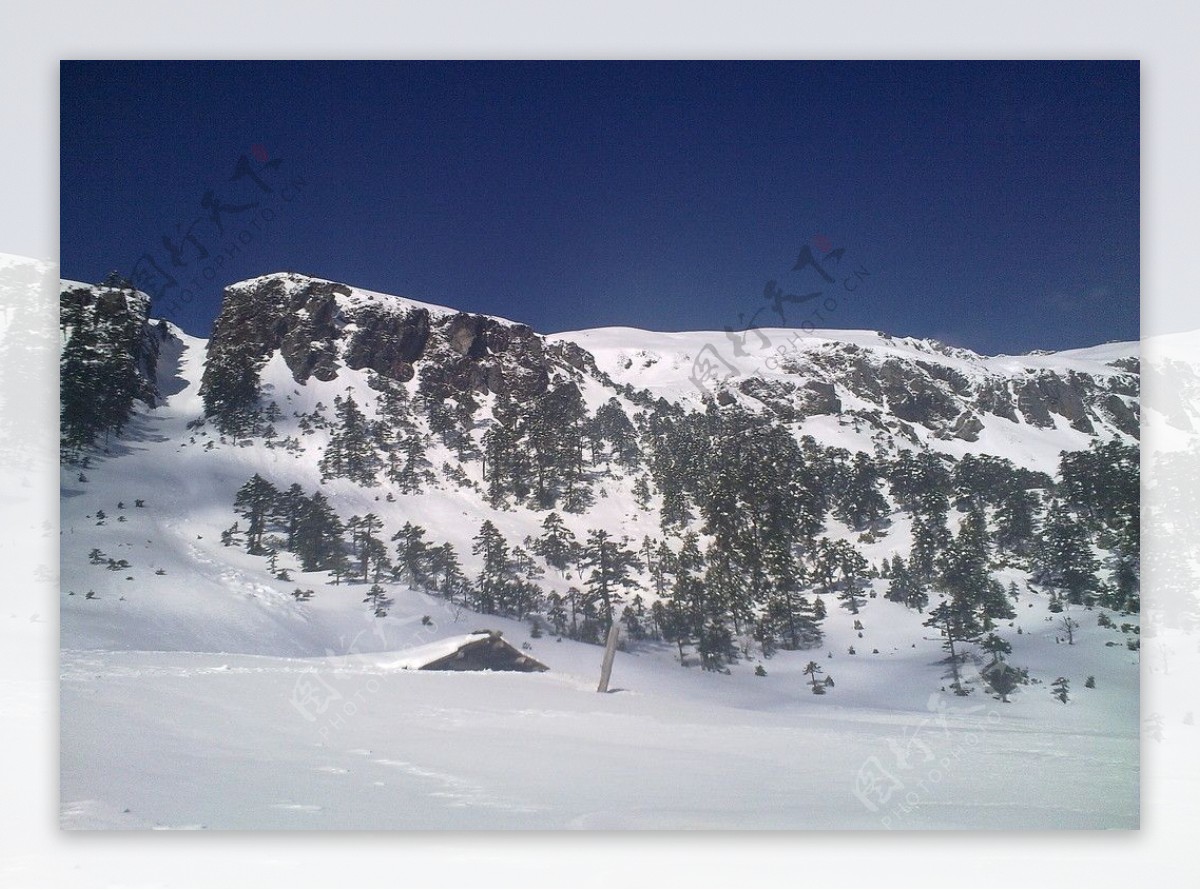 云南梅里雪山查里顶村图片