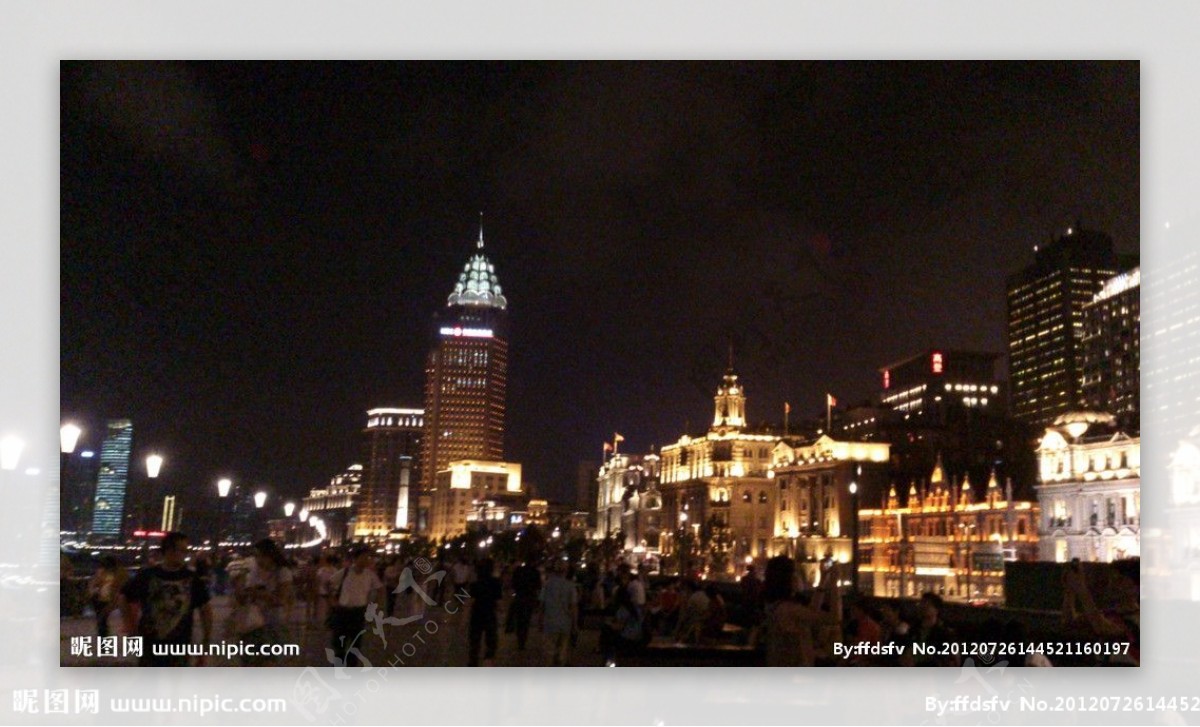 上海夜景世贸大厦图片