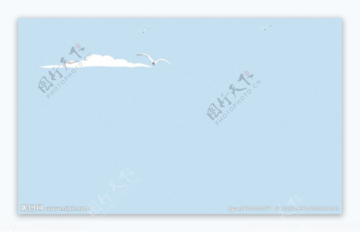 海鸥淡蓝背景图片