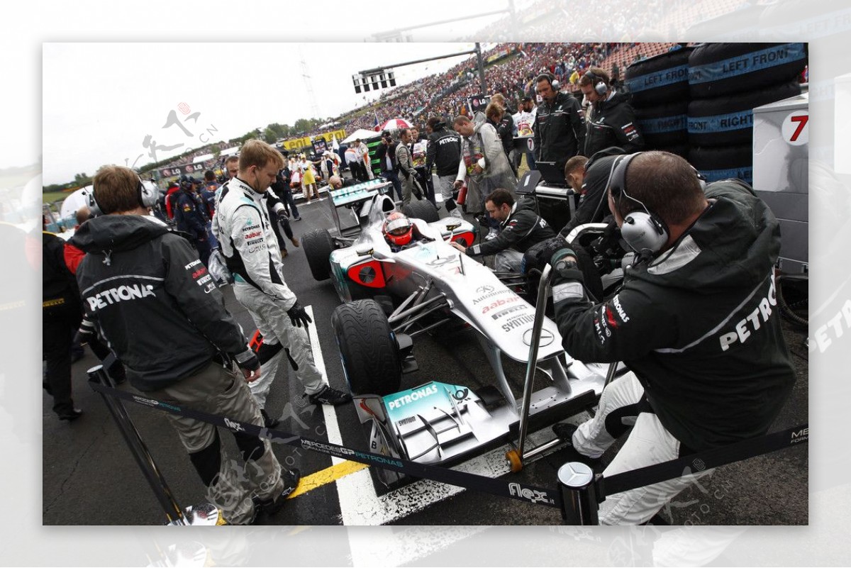F1一级方程式赛车车队图片