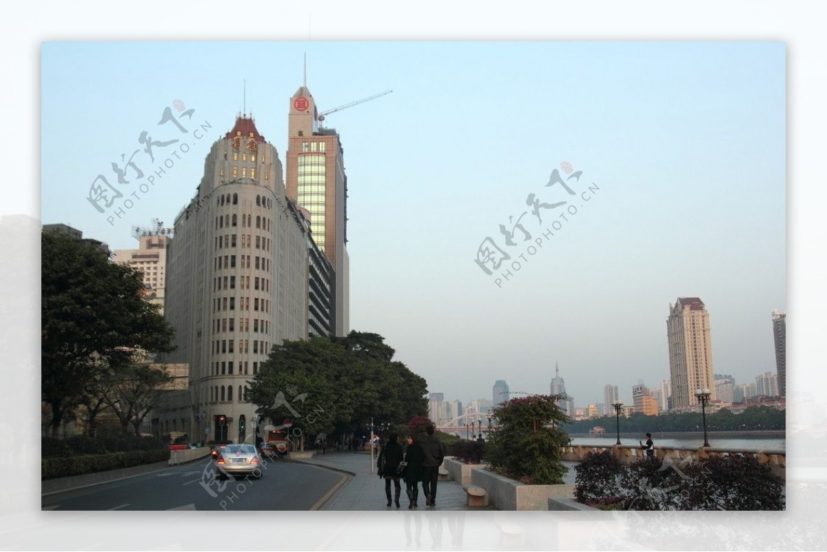 广州珠江岸边街景图片