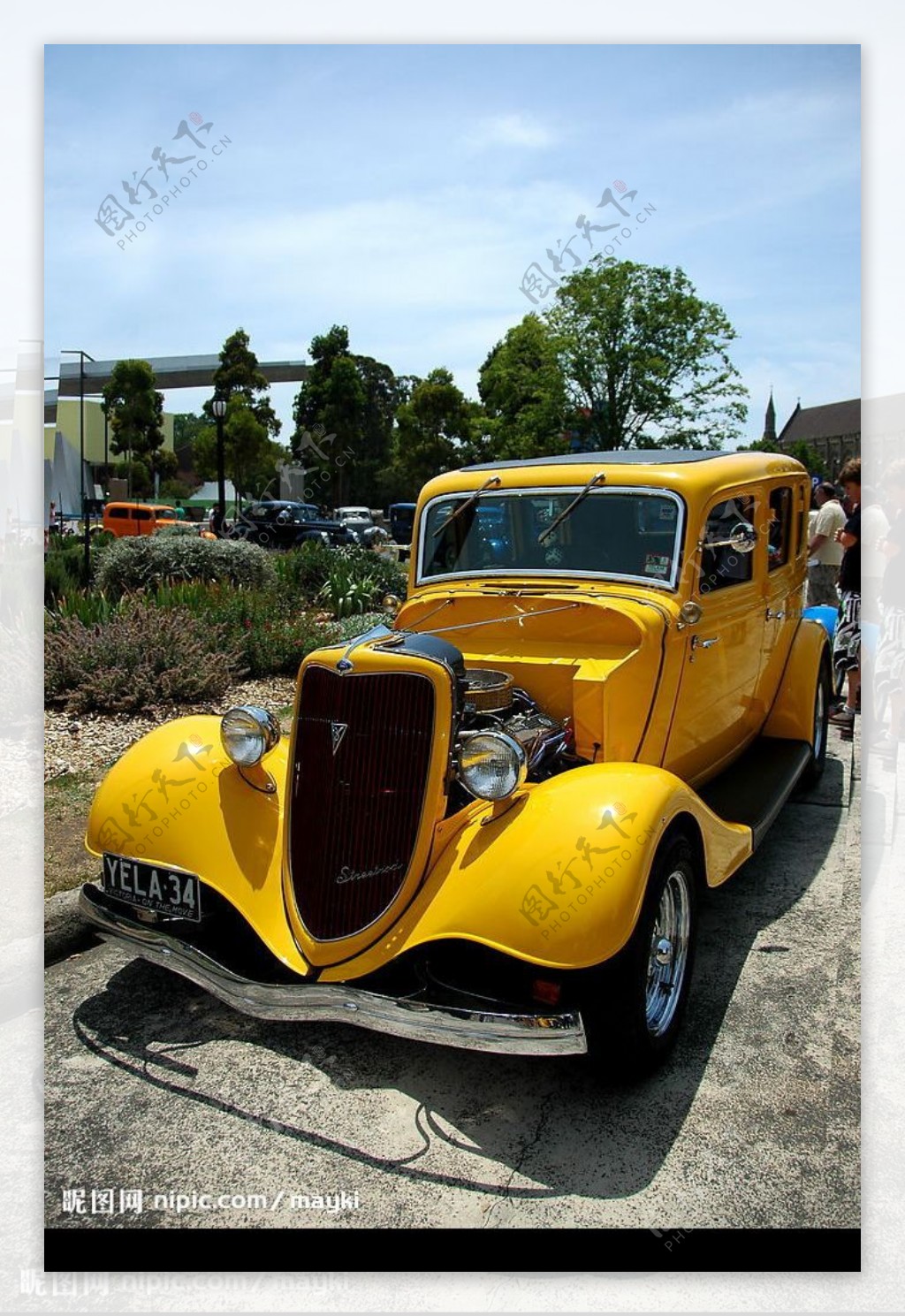 黄色古董车图片