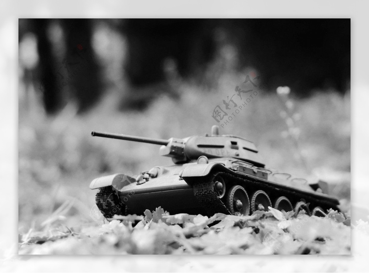 T34坦克突击图片