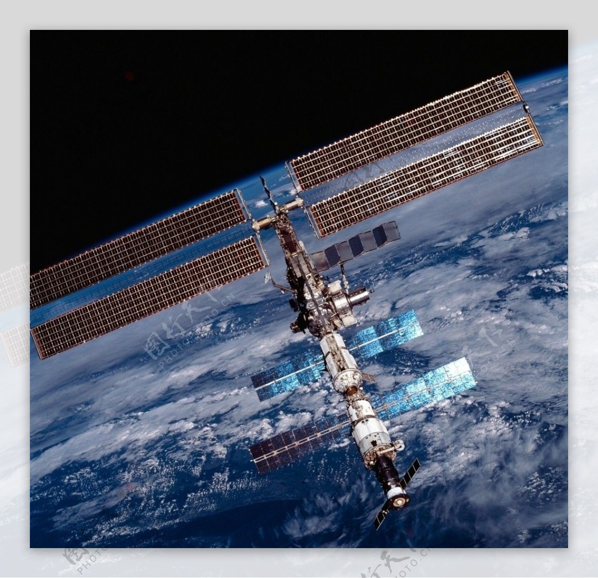 国际空间站全图图片