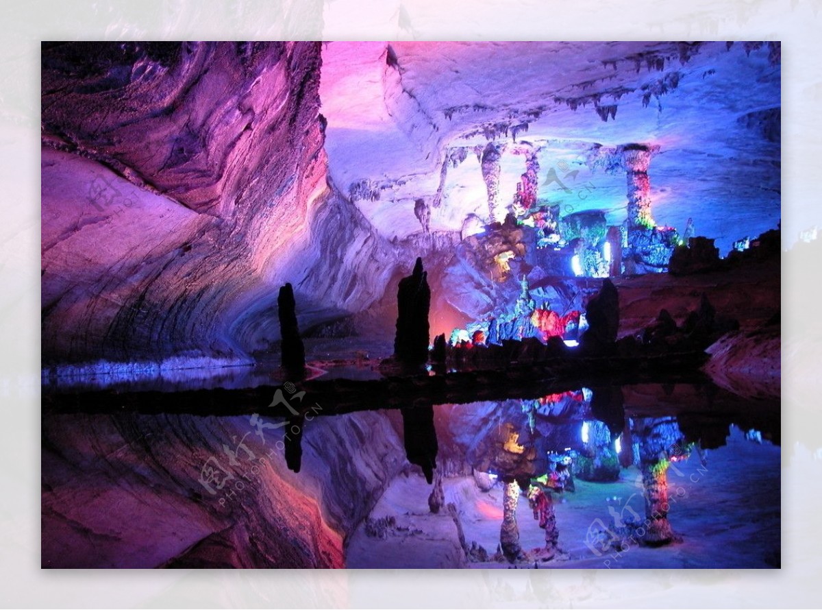 桂林七星岩熔洞图片