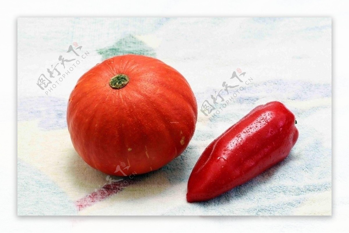 南瓜红辣椒图片