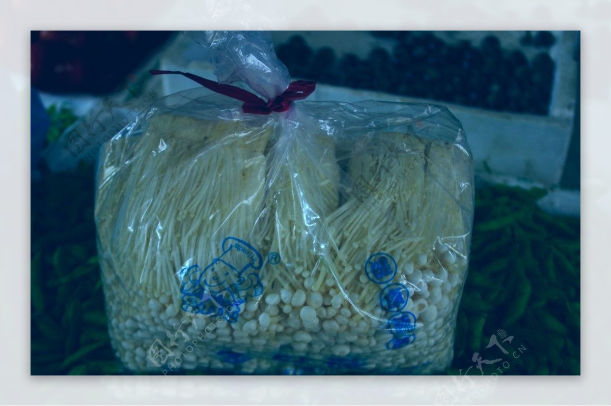 金针菇菌类食品图片