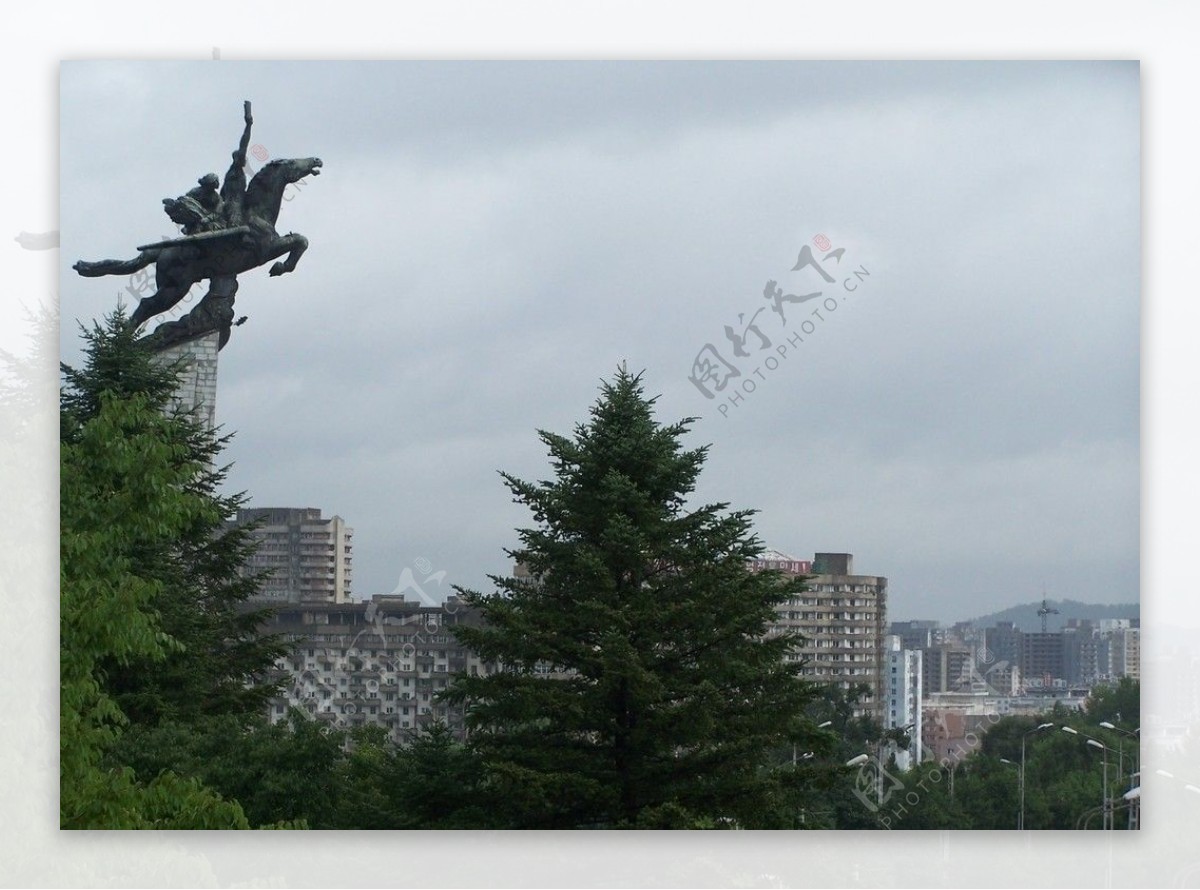 朝鮮平壤千里馬銅像图片