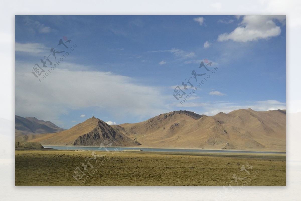 西藏圣湖图片