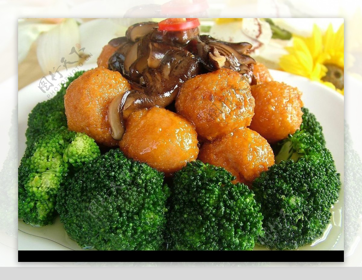 香菇烩萝卜丸图片