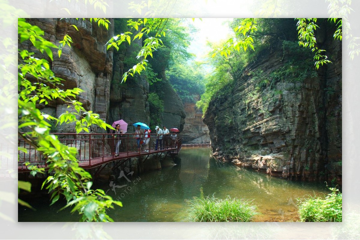 龙潭大峡谷图片