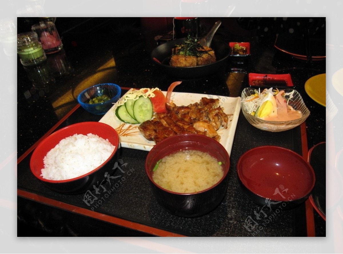 日式定食图片