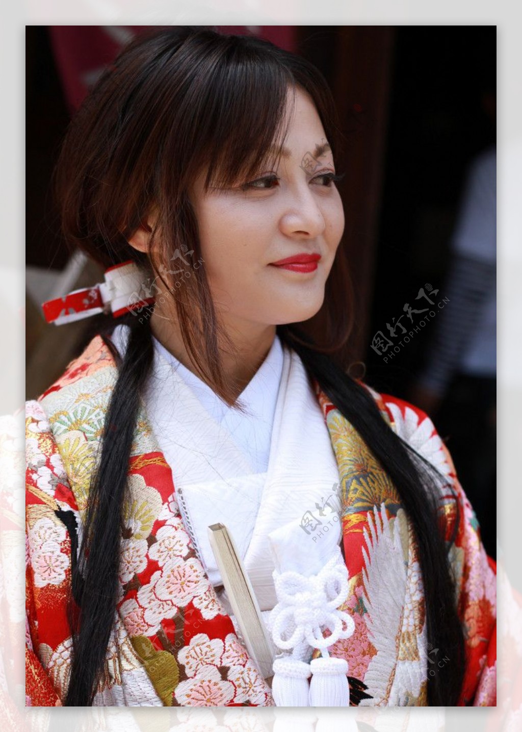 穿和服浓妆的日本妇女图片
