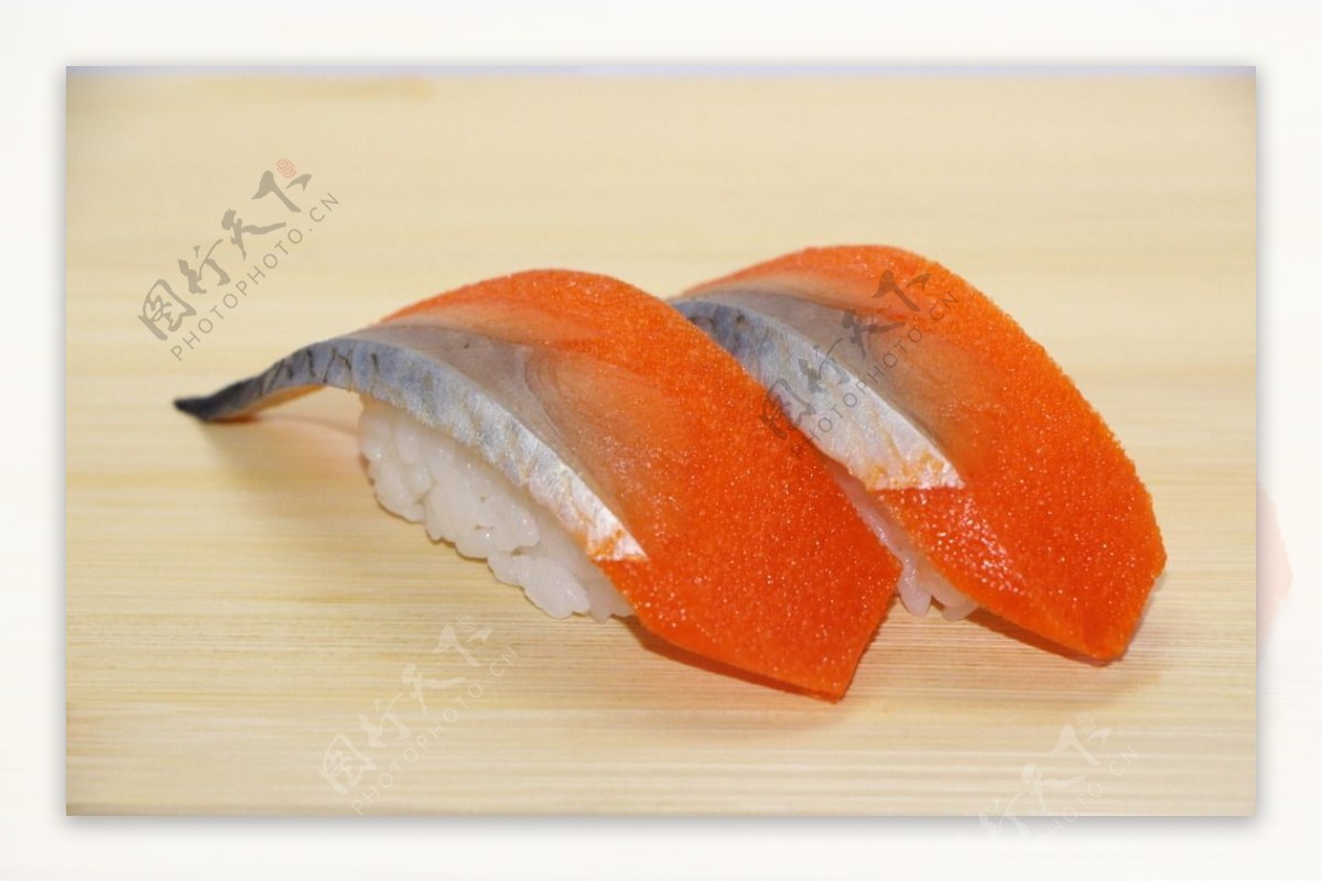 红希凌鱼寿司图片