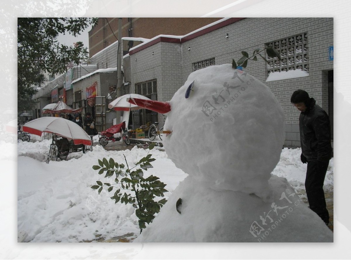 雪人图片