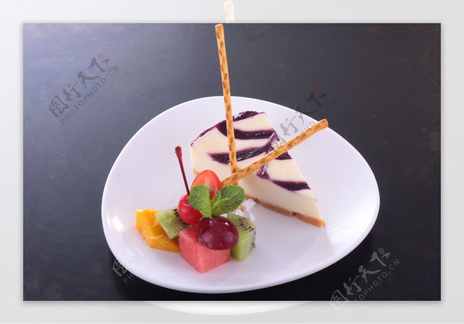 蓝莓乳酪蛋糕图片