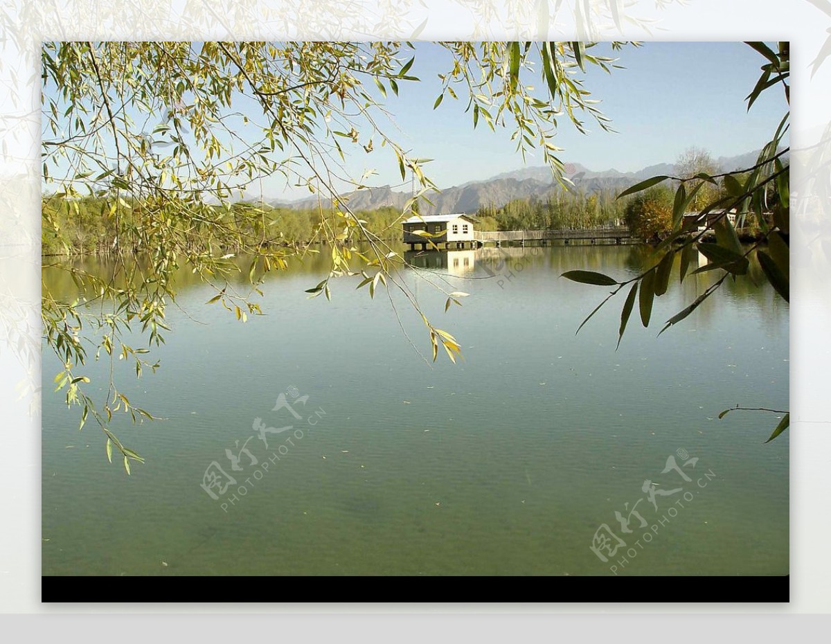 奧特貝希湖色图片