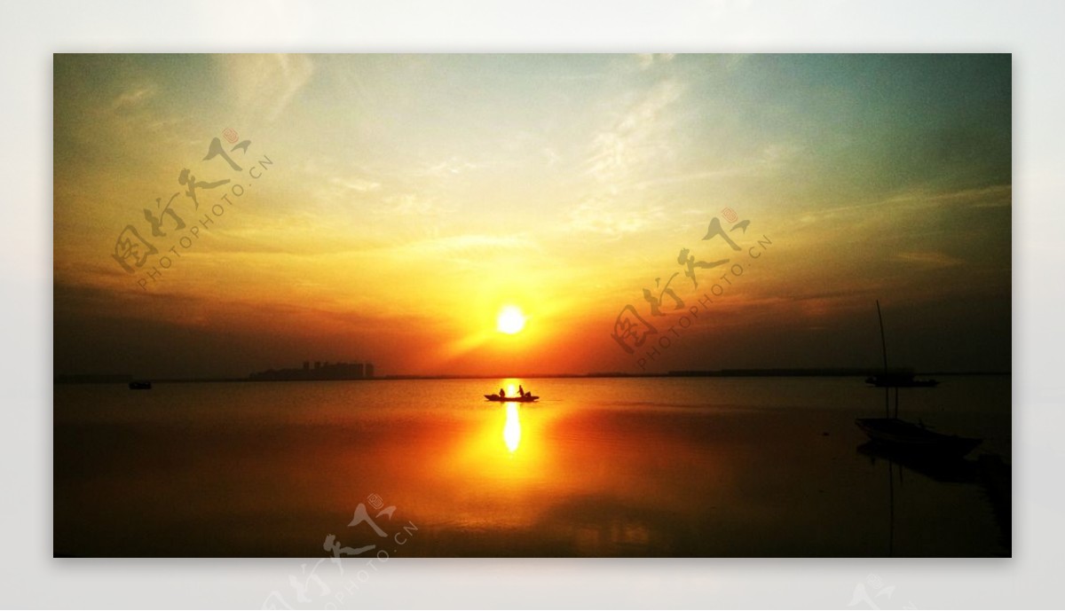 龙窝湖日落图片
