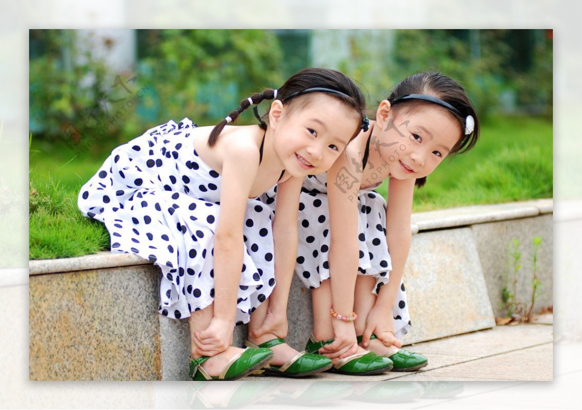 中国双胞胎美女写真高清壁纸预览 | 10wallpaper.com